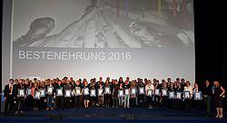 Bestenehrung_2016_09_Gruppenbild_gesamt.jpg