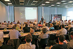 2012-age-roadshow-schulung-02-thumb.jpg