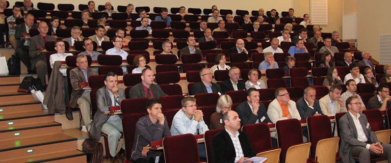200 BESUCHER AUF WARSCHAUER BRANDSCHUTZ-WORKSHOP